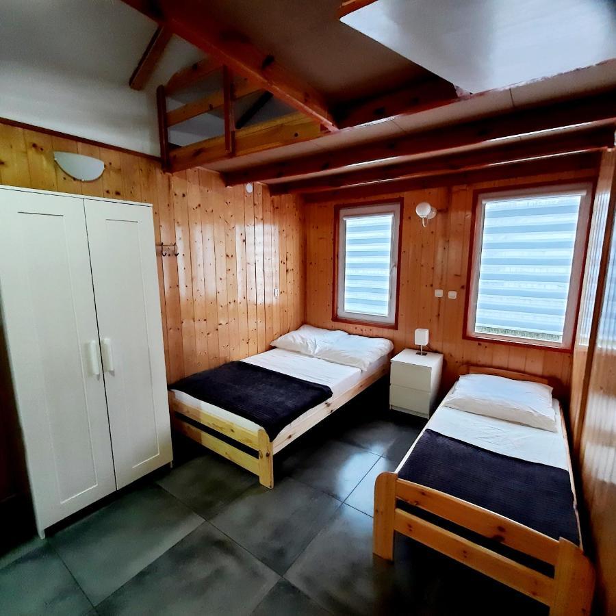 Osrodek 9Amber Hotell Pobierowo Exteriör bild